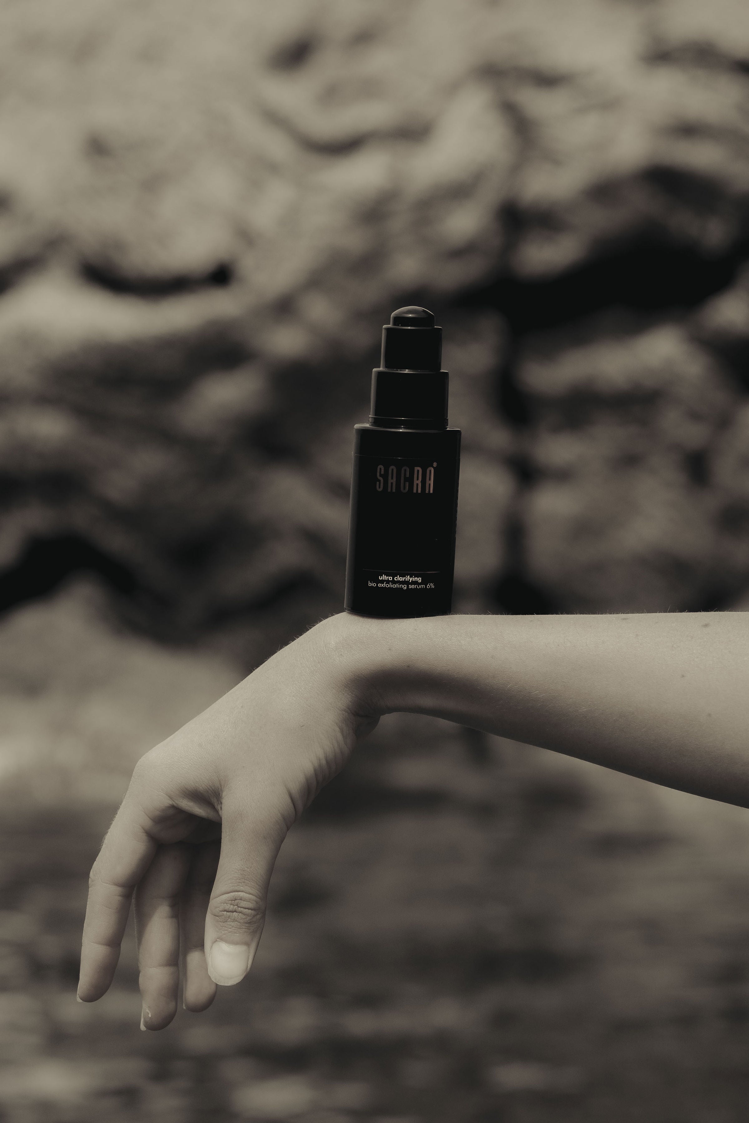 ULTRA CLARIFYING BIO EXFOLIATING SERUM 6% Glycolic Acid